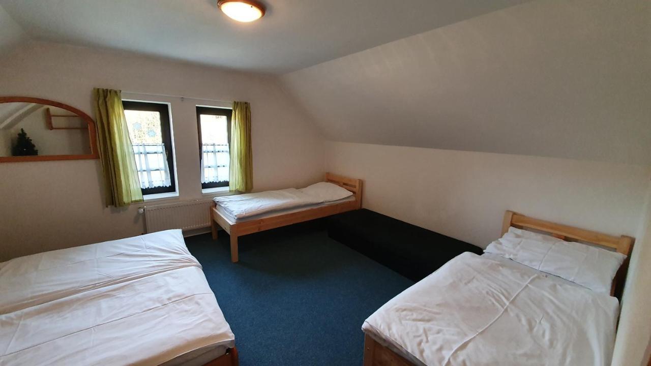 Apartmany Eddy 捷克布杰约维采 外观 照片
